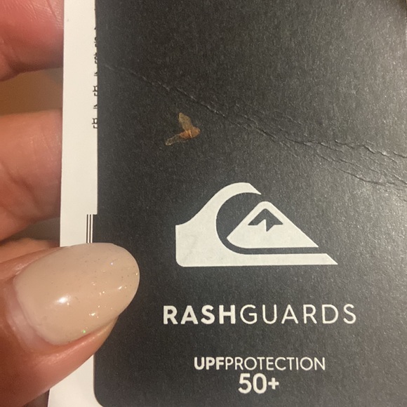 Quiksilver Rashguard - Picture 5 of 7